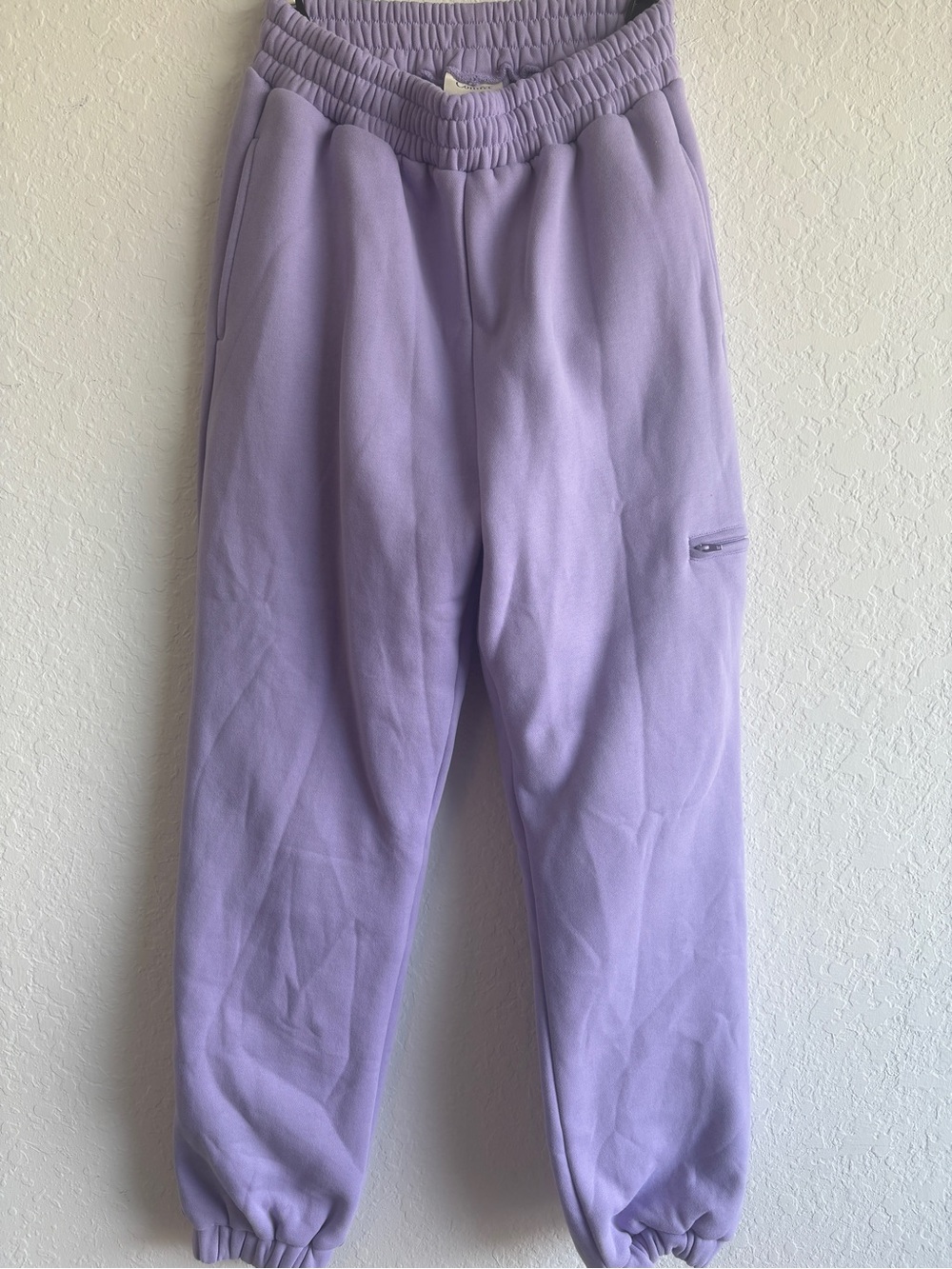 Comfrt Lavender Sweatpants Size Small Like New Joggers Zip Pocket
